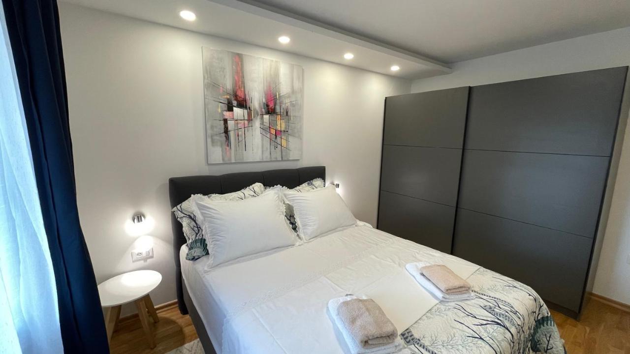 Luxury Apartman Bili Подгора Экстерьер фото